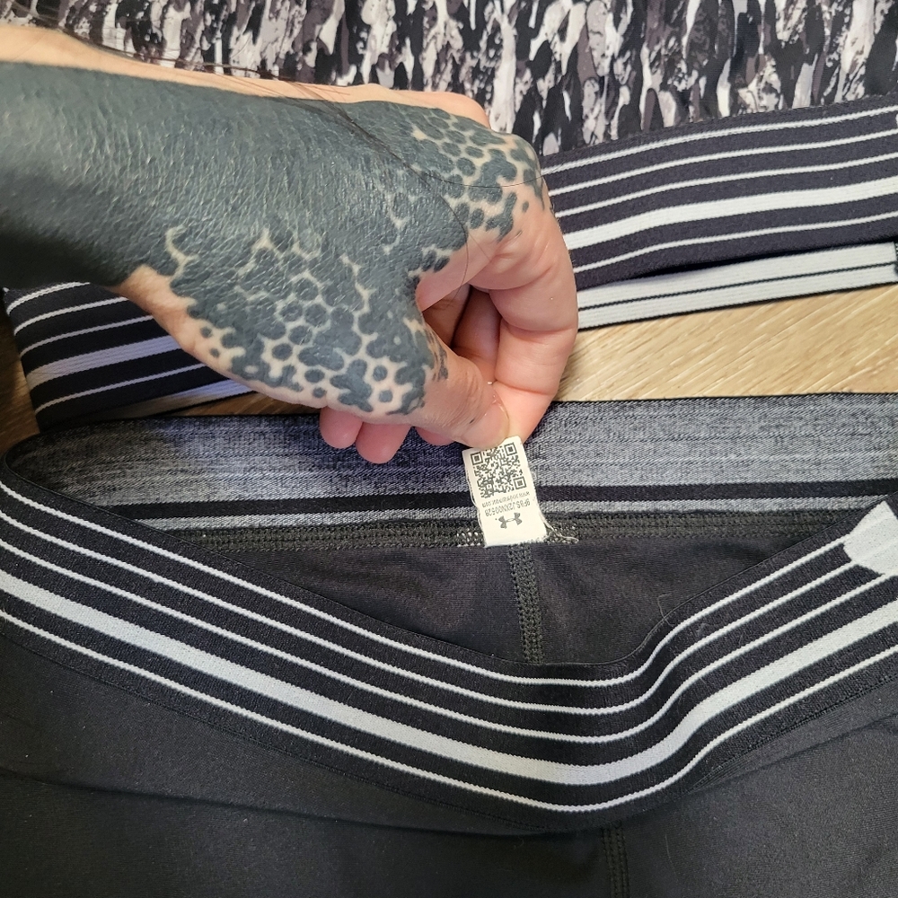 Under Armour Bundle - image 8